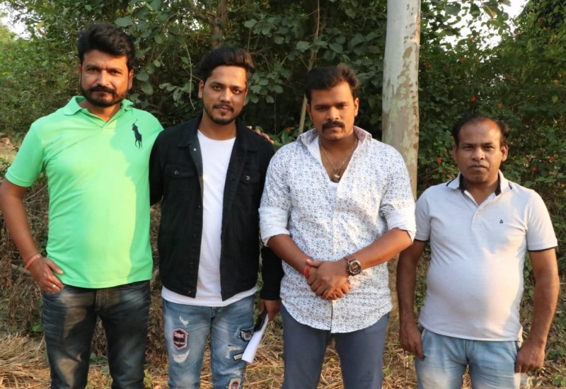  प्रमोद प्रेमी यादव 